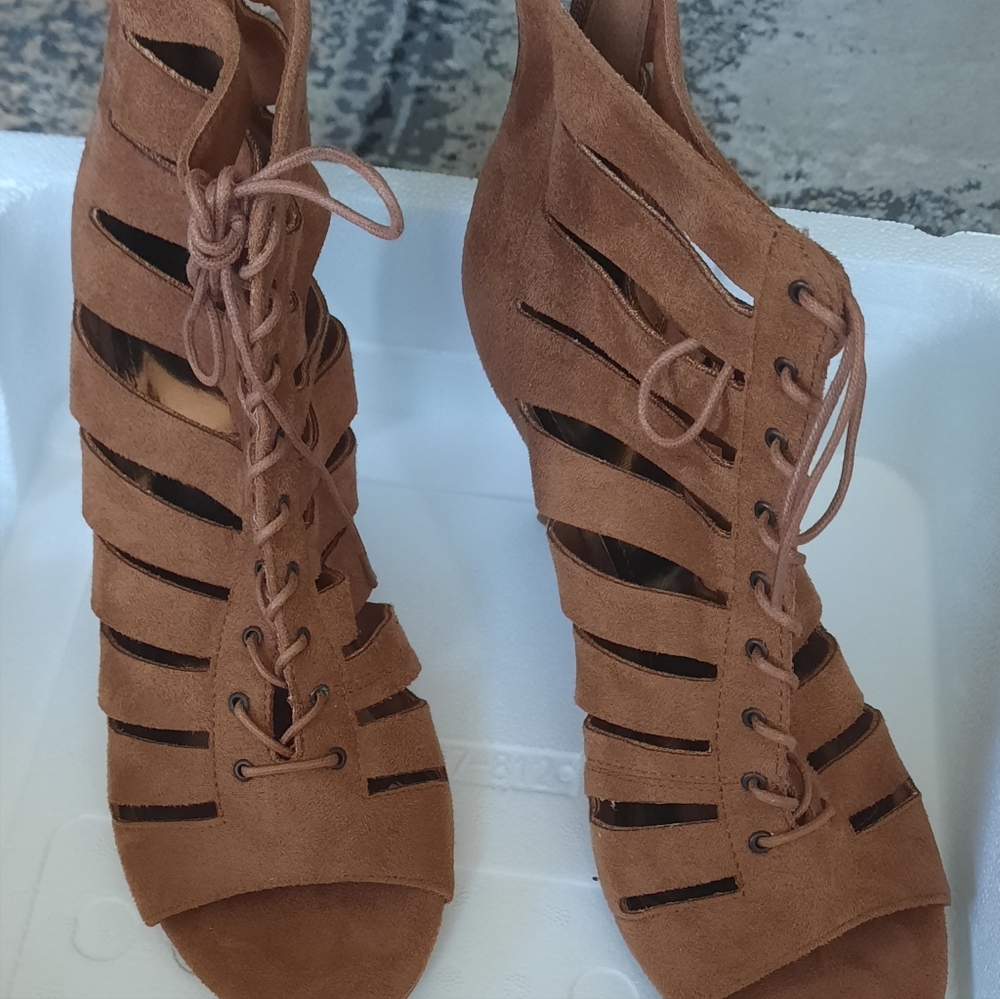 Brown Lace-Up Women's Sandals